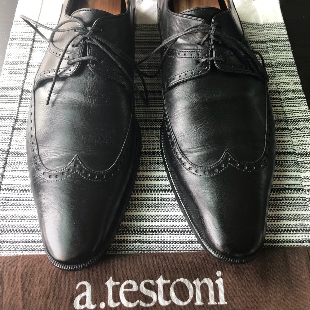 A.testoni Black wingtip dress shoe size 10